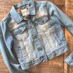 Women’s Forever 21-Heritage Denim Jacket LIKE NEW